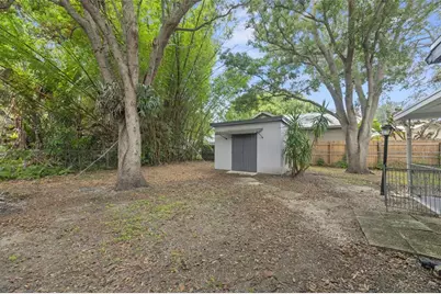 302 51st Street W, Bradenton, FL 34209 - Photo 38