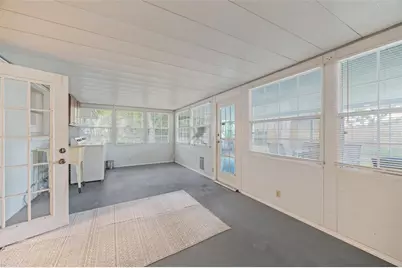 302 51st Street W, Bradenton, FL 34209 - Photo 26