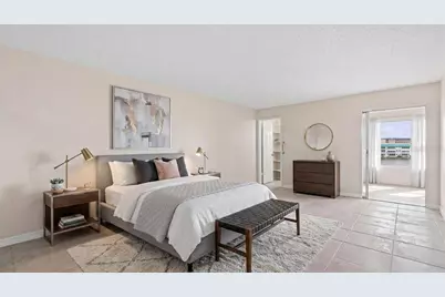 5925 Shore Boulevard S #302, Gulfport, FL 33707 - Photo 4