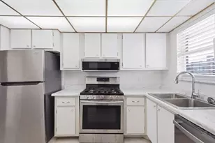 5925 Shore Blvd S, Gulfport, FL 33707 - Photo 8