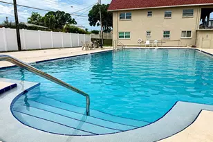 6044 22nd Ave N, Saint Petersburg, FL 33710 - Photo 10