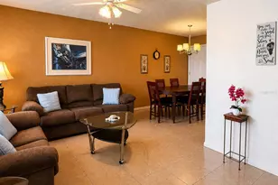 6044 22nd Ave N, Saint Petersburg, FL 33710 - Photo 2