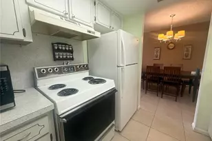 6044 22nd Ave N, Saint Petersburg, FL 33710 - Photo 6