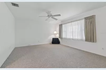 808 Woodley Road, Clearwater, FL 33764 - Photo 8