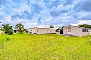 34910 Happiness Way, Zephyrhills, FL 33541 - Photo 38