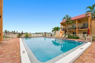 8901 Blind Pass Rd, Saint Pete Beach, FL 33706 - Photo 30