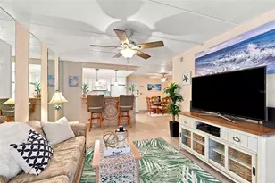8901 Blind Pass Rd, Saint Pete Beach, FL 33706 - Photo 10