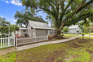 5450 10th St, Zephyrhills, FL 33542 - Photo 8