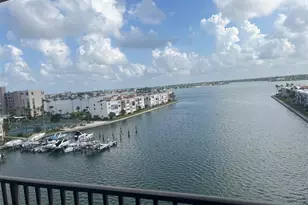 7300 Sun Island Dr S, South Pasadena, FL 33707 - Photo 14