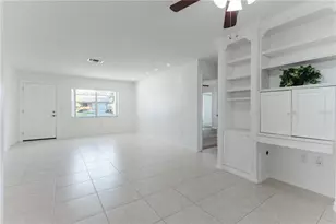 6520 Meadowbrook Ln, New Port Richey, FL 34653 - Photo 6