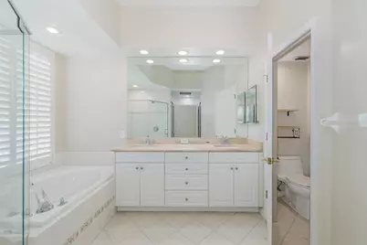 4770 Pebble Brook Drive, Oldsmar, FL 34677 - Photo 16