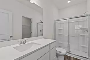 14626 Italy Ave, Dade City, FL 33523 - Photo 20