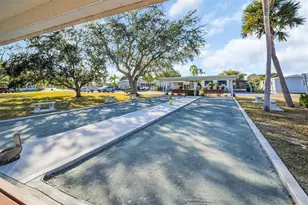 163 Dolphin Dr E, Oldsmar, FL 34677 - Photo 52