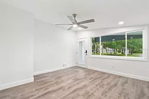 163 Dolphin Dr E, Oldsmar, FL 34677 - Photo 24