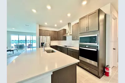 11393 Hardwood Hammock Lane, Riverview, FL 33569 - Photo 12