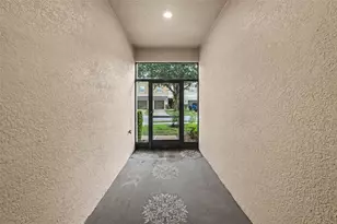 11927 Greengate Dr, Hudson, FL 34669 - Photo 4