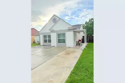 2130 Redleaf Drive, Brandon, FL 33510 - Photo 2