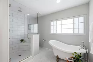 2720 10th St N, Saint Petersburg, FL 33704 - Photo 18