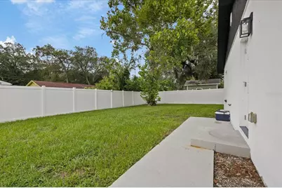3209 E Hanna Avenue, Tampa, FL 33610 - Photo 32