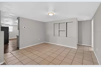 11236 Yellowwood Lane, Port Richey, FL 34668 - Photo 8