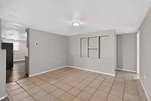 11236 Yellowwood Ln, Port Richey, FL 34668 - Photo 8