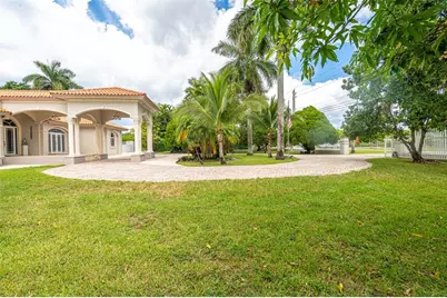 18390 SW 200th Street, Miami, FL 33187 - Photo 6
