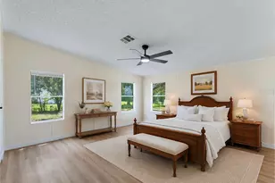 11106 Fernway Ln, Dade City, FL 33525 - Photo 10