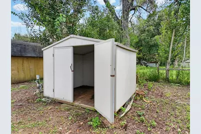 11106 Fernway Lane, Dade City, FL 33525 - Photo 38