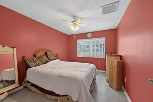 4609 Oak River Cir, Valrico, FL 33596 - Photo 26