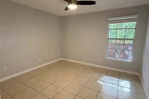 10200 Gandy Blvd N, Saint Petersburg, FL 33702 - Photo 12