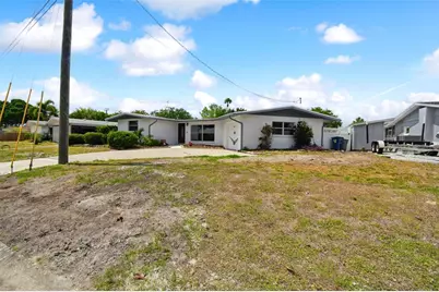 4411 3rd Avenue E, Bradenton, FL 34208 - Photo 2