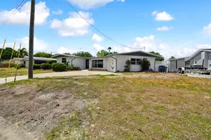 4411 3rd Ave E, Bradenton, FL 34208 - Photo 2
