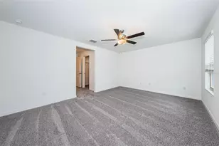 8327 Crescent Oaks Dr, New Port Richey, FL 34655 - Photo 28