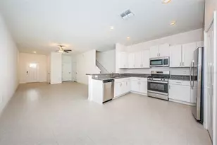 8327 Crescent Oaks Dr, New Port Richey, FL 34655 - Photo 20