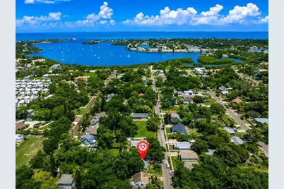 791 35th Avenue S, Saint Petersburg, FL 33705 - Photo 6