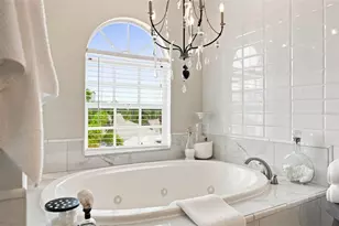 11722 Currie Ln, Largo, FL 33774 - Photo 24