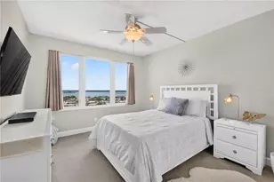 736 Island Way, Clearwater Beach, FL 33767 - Photo 18