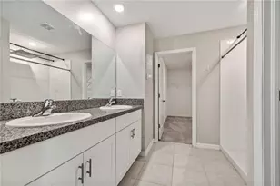 9413 Channing Hill Dr, Ruskin, FL 33573 - Photo 18