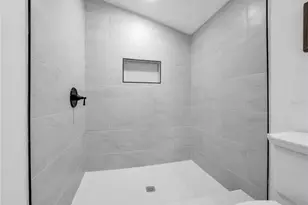 14931 Fisher Rd, Tampa, FL 33613 - Photo 18
