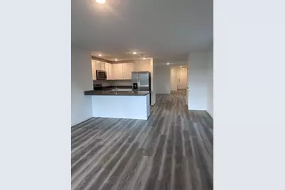 37066 Kings Crown Drive, Zephyrhills, FL 33541 - Photo 8