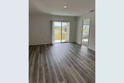 37066 Kings Crown Drive, Zephyrhills, FL 33541 - Photo 14