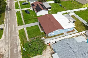 7018 Glenview Dr, Tampa, FL 33619 - Photo 36