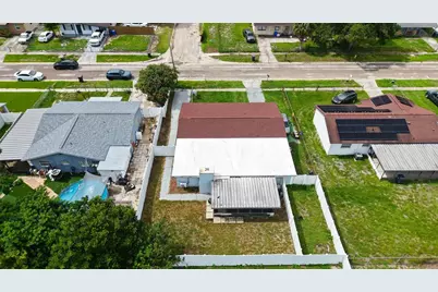7018 Glenview Drive, Tampa, FL 33619 - Photo 38