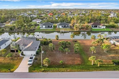 15914 Viscount Circle, Port Charlotte, FL 33981 - Photo 2