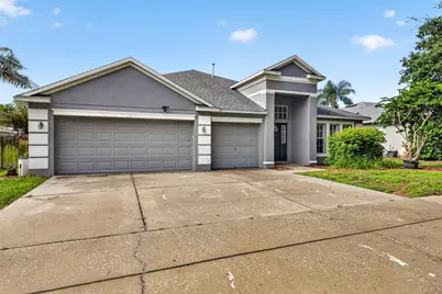 2605 Valencia Grove Drive, Valrico, FL 33596 - Photo 2