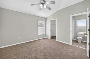 2605 Valencia Grove Dr, Valrico, FL 33596 - Photo 36