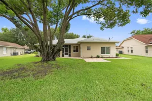 6245 Silver Oaks Dr, Zephyrhills, FL 33542 - Photo 42
