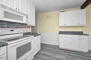 2170 Americus Blvd N, Clearwater, FL 33763 - Photo 14