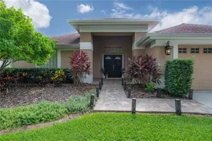 10332 Abbotsford Dr, Tampa, FL 33626 - Photo 2