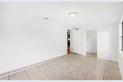 913 Lytle Street SW, Ruskin, FL 33570 - Photo 8